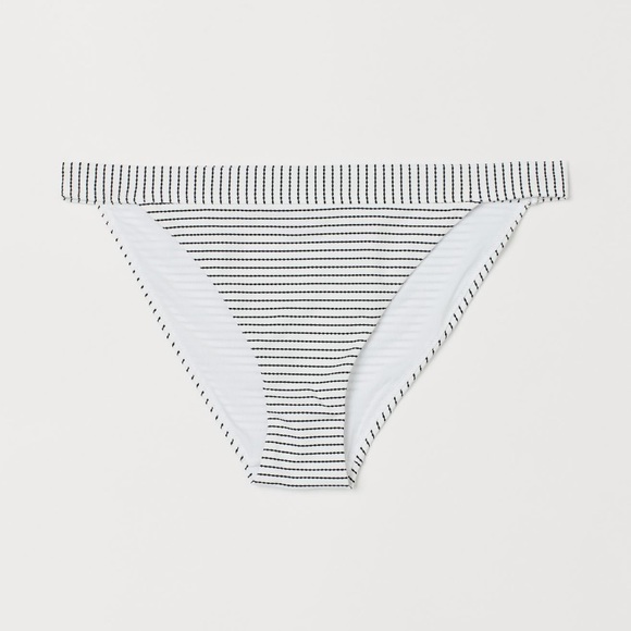 ISO Striped Bikini Top and Bottom Size 6 or 8 - Picture 3 of 3